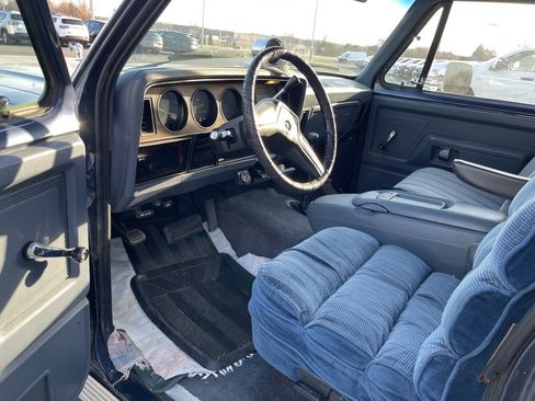 Used 1988 Dodge Ramcharger 4WD image 13