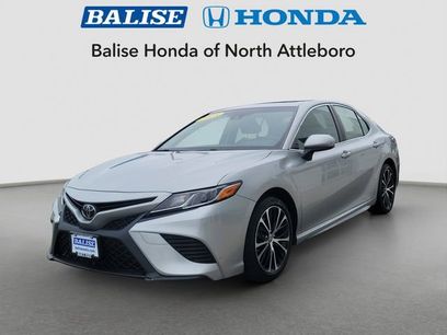 Used 2018 Toyota Camry SE w/ Moonroof Package