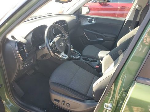Used 2020 Kia Soul EX image 8