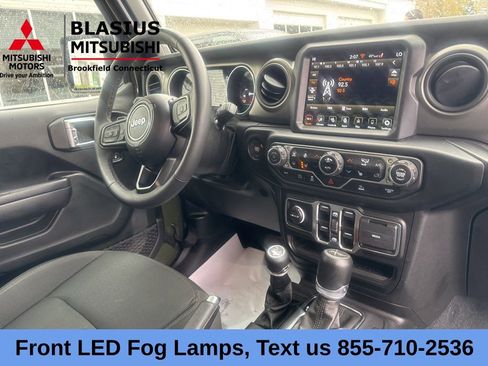 Used 2023 Jeep Wrangler Unlimited w/ Cold Weather Group AWD/4WD image 42