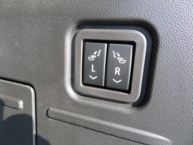 Used 2024 GMC Hummer EV 2X AWD/4WD image 23