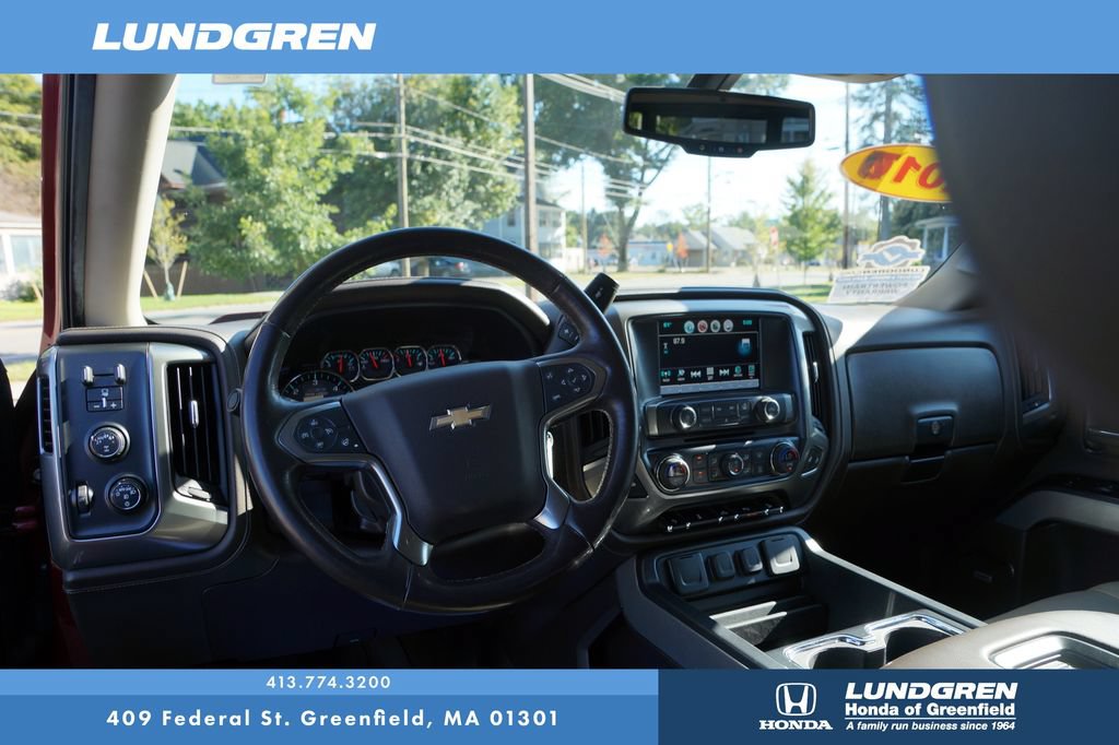 Used 2018 Chevrolet Silverado 1500 LTZ Z71 w/ LTZ Plus Package AWD/4WD image 17