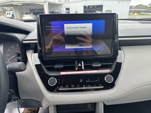 New 2025 Toyota Corolla Cross L image 18