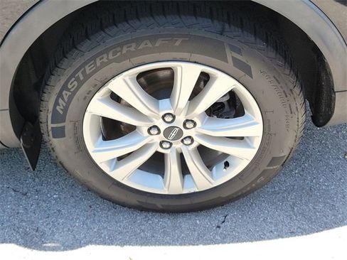 Used 2018 Lincoln MKX Premiere image 8