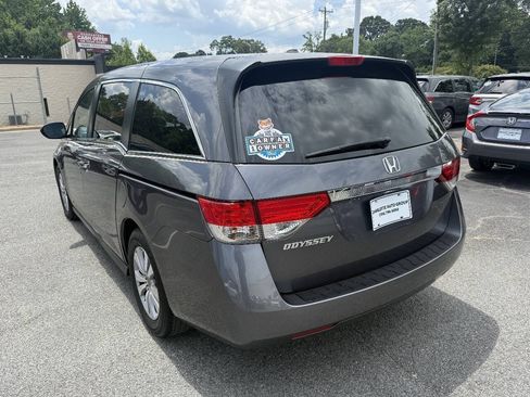Used 2017 Honda Odyssey EX-L image 4