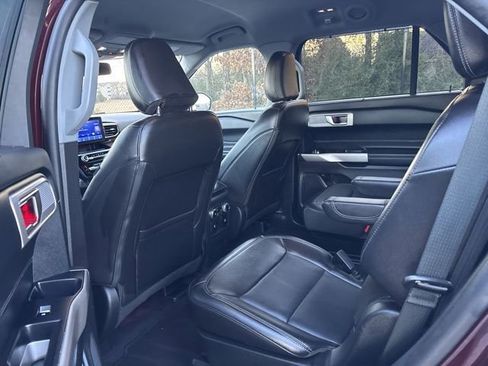 Certified 2023 Ford Explorer Limited w/ Equipment Group 301A image 13