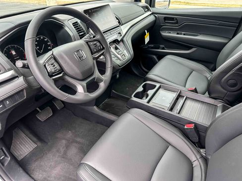 New 2026 Honda Odyssey EX-L image 9