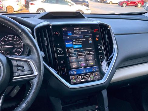 Used 2024 Subaru Ascent Limited image 6