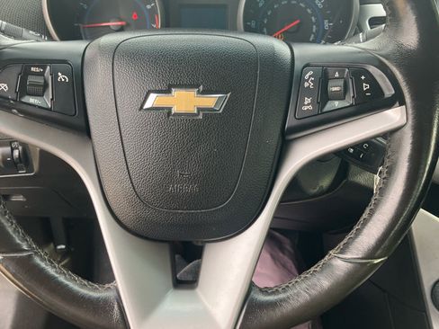 Used 2014 Chevrolet Cruze LT image 15