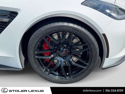 Used 2019 Chevrolet Corvette Z06 RWD image 9