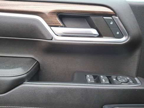 Used 2023 Chevrolet Silverado 1500 LT image 12