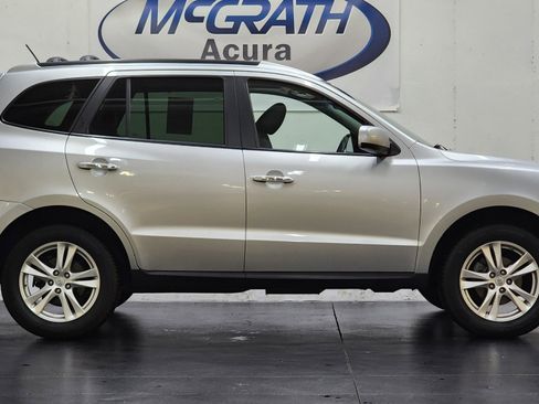 Used 2011 Hyundai Santa Fe Limited image 3