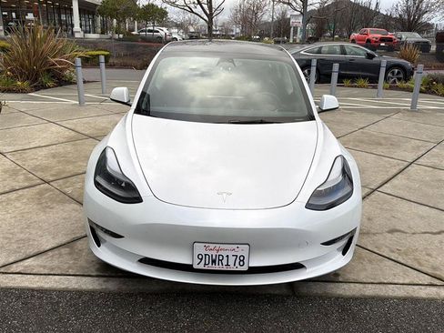 Used 2023 Tesla Model 3 Long Range image 3