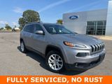 Used 2017 Jeep Cherokee Latitude image 3