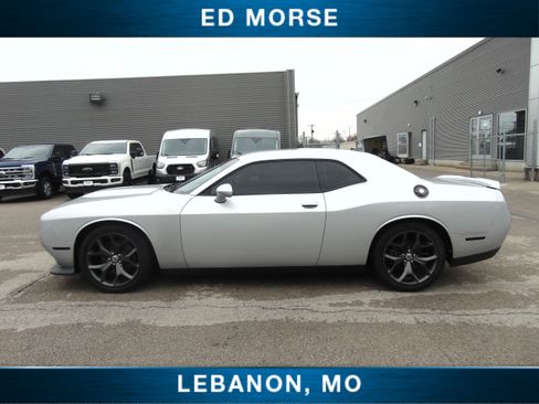 Used 2019 Dodge Challenger GT w/ Driver Convenience Group image 2