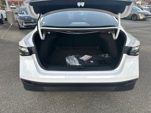 New 2026 Nissan Sentra SV image 18