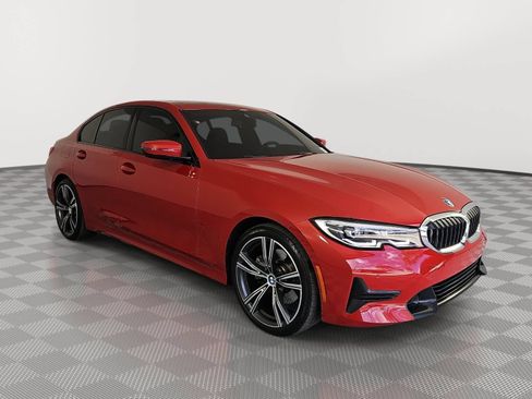 Used 2022 BMW 330i Sedan w/ Driving Assistance Package RWD image 2