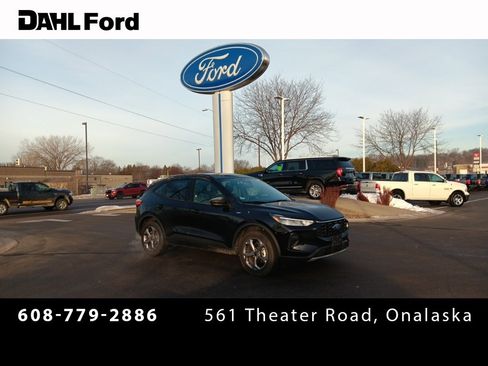 Used 2025 Ford Escape ST-Line image 1