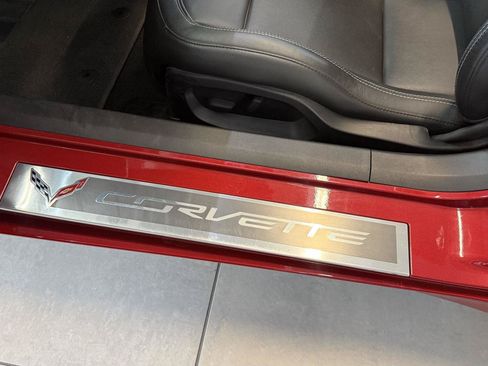 Used 2015 Chevrolet Corvette Stingray Convertible RWD image 30
