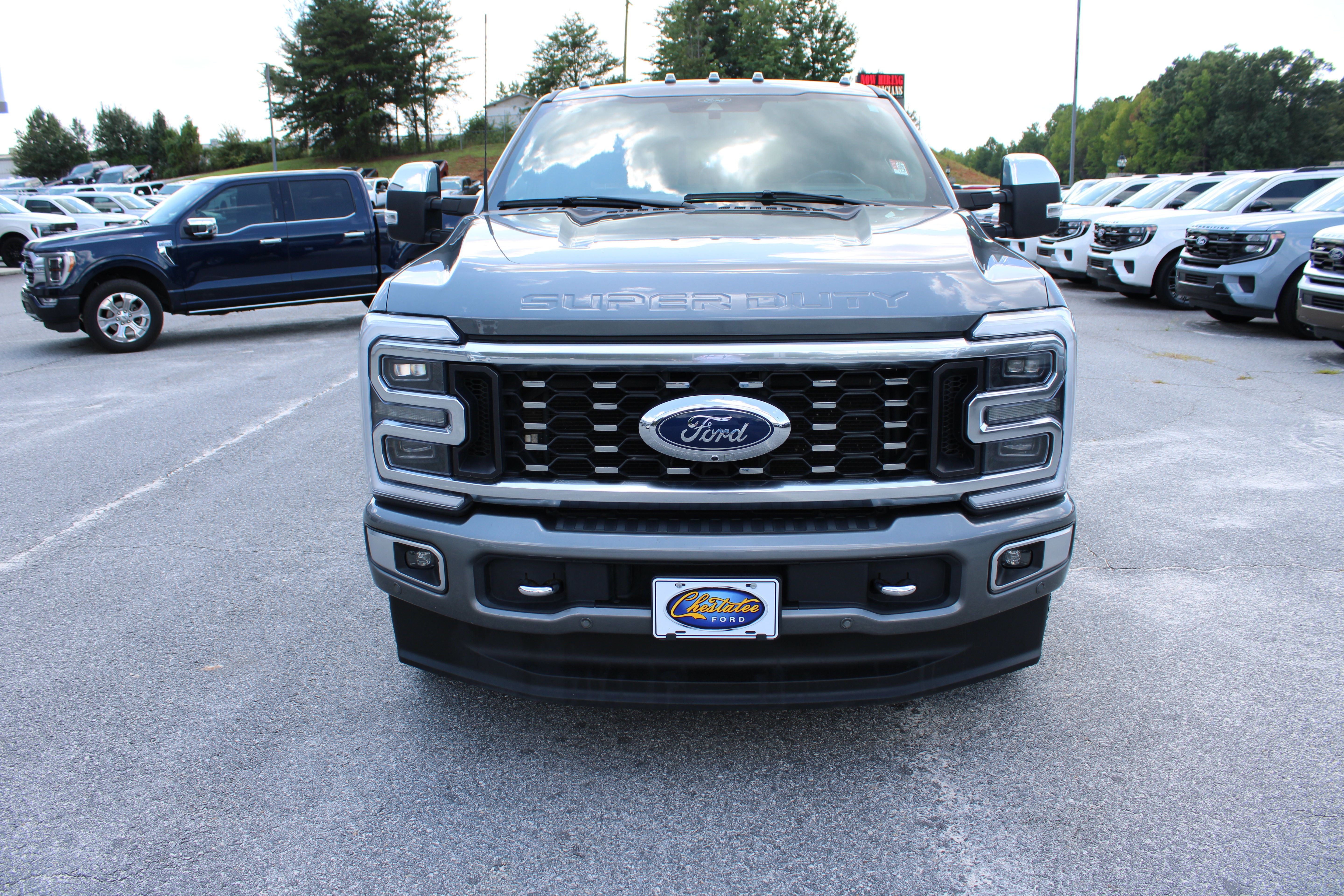 Used 2024 Ford F350 Platinum w/ FX4 Off-Road Package AWD/4WD image 3