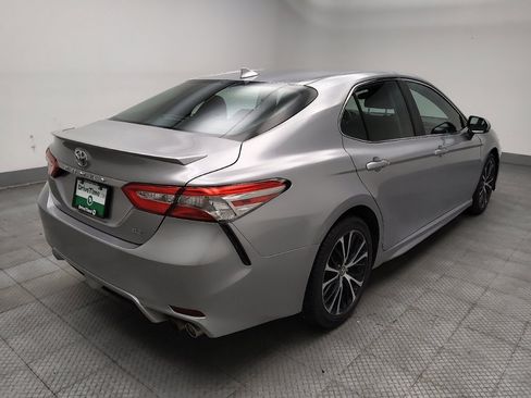 Used 2019 Toyota Camry SE image 9