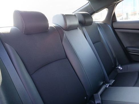 Used 2020 Honda Civic Sport image 11