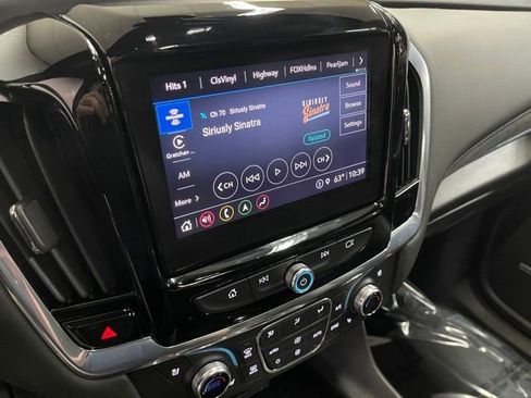Used 2023 Chevrolet Traverse High Country image 25
