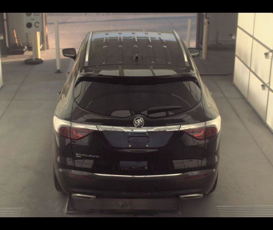 Used 2024 Buick Enclave Premium AWD/4WD image 10