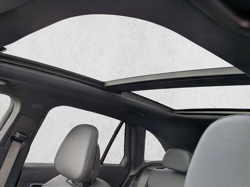New 2026 Mercedes-Benz GLC 300 4MATIC image 15