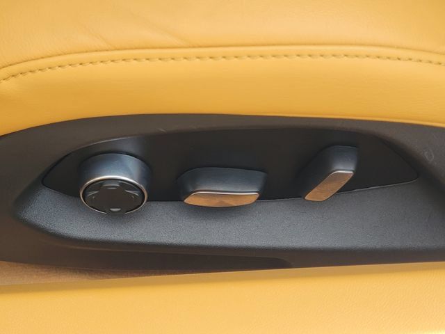 Used 2021 Chevrolet Corvette Stingray Premium Cpe w/ Z51 Performance Package RWD image 26