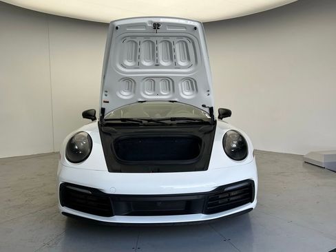 Used 2021 Porsche 911 Targa 4S image 26