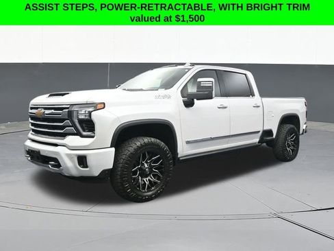 Used 2024 Chevrolet Silverado 2500 High Country w/ Technology Package AWD/4WD image 6