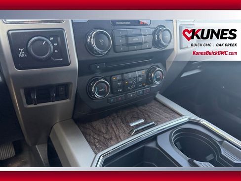 Used 2017 Ford F250 Lariat w/ Lariat Value Package AWD/4WD image 15
