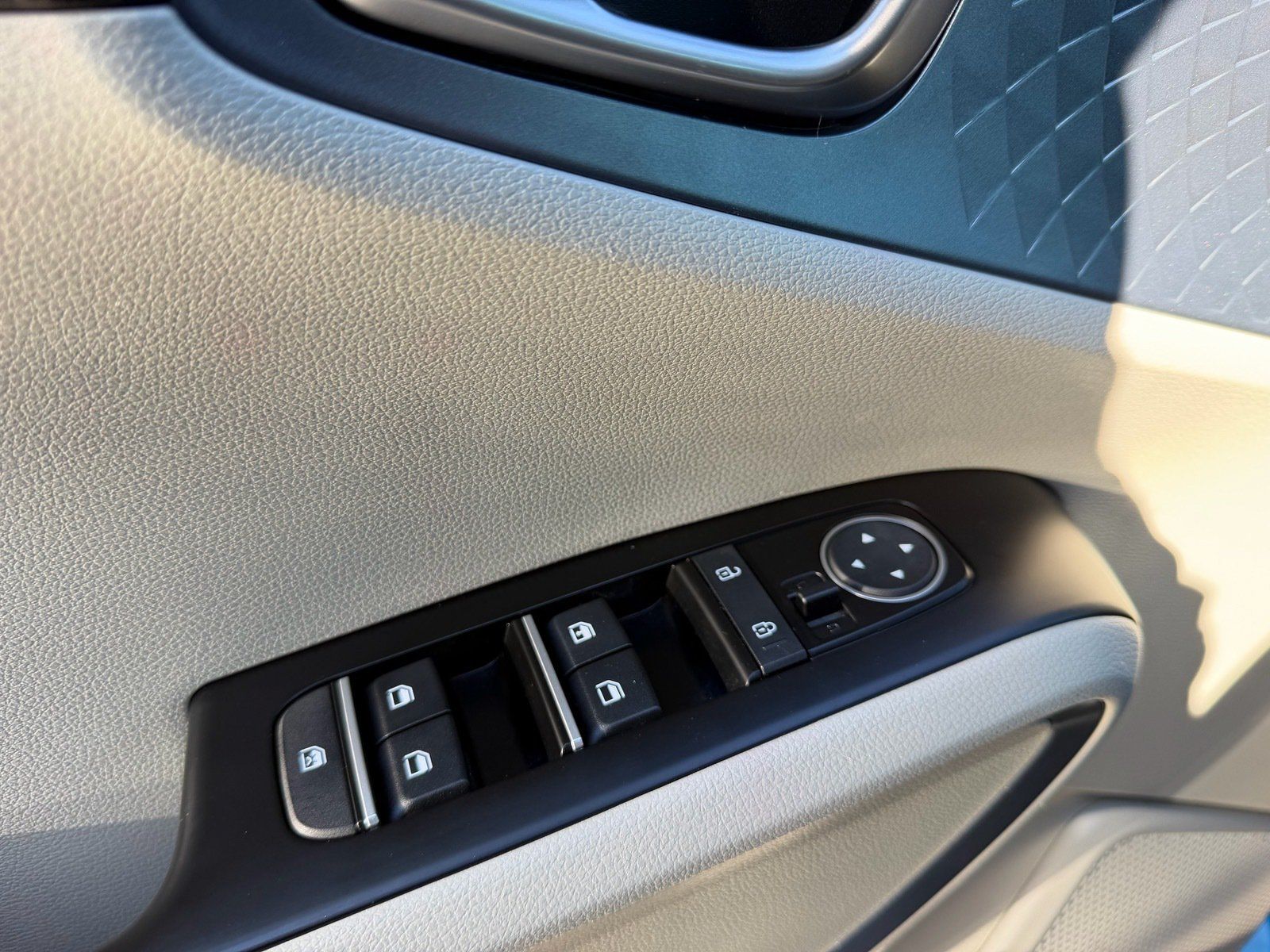 Used 2024 Kia Soul EX FWD image 8
