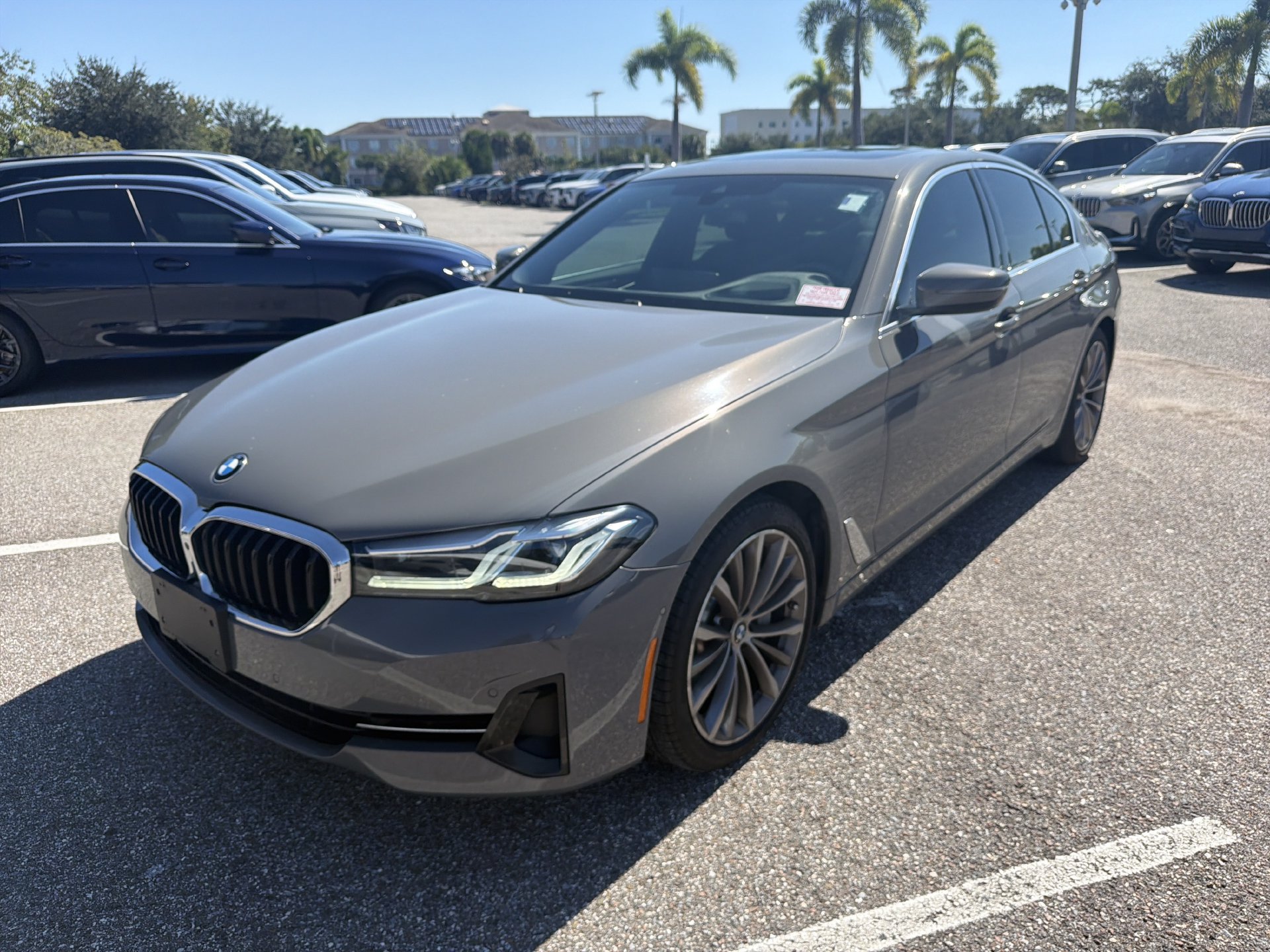 Used 2021 BMW 530i w/ Premium Package RWD image 8