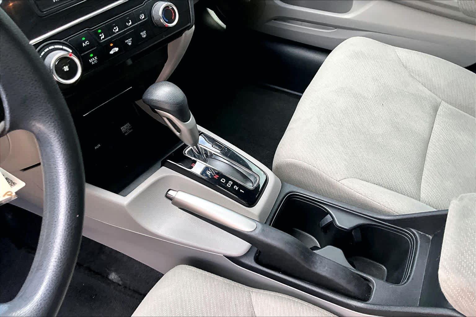Used 2013 Honda Civic LX image 17