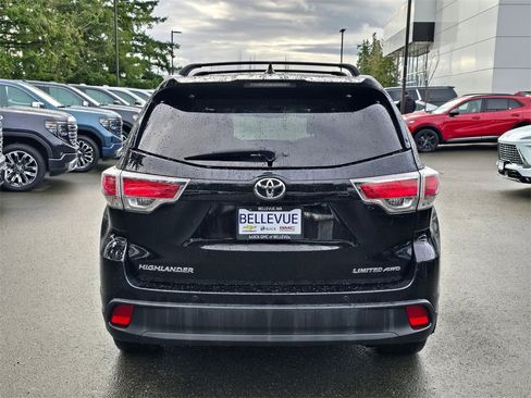 Used 2015 Toyota Highlander Limited Platinum image 36