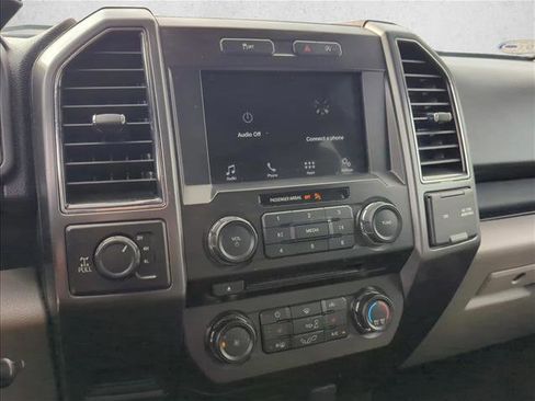 Used 2018 Ford F150 XLT w/ Equipment Group 302A Luxury AWD/4WD image 13