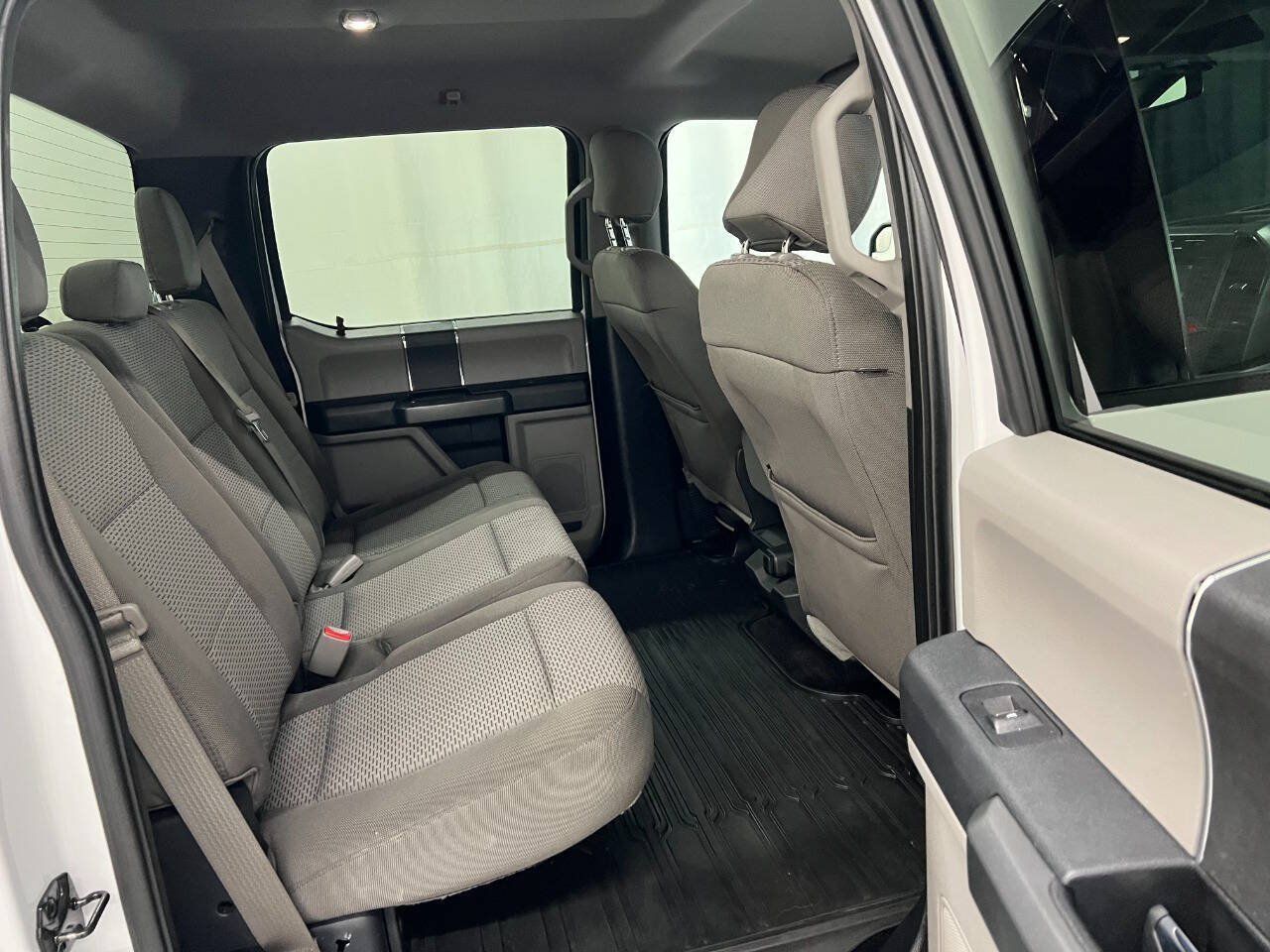 Used 2017 Ford F150 XLT w/ Equipment Group 301A Mid AWD/4WD image 10