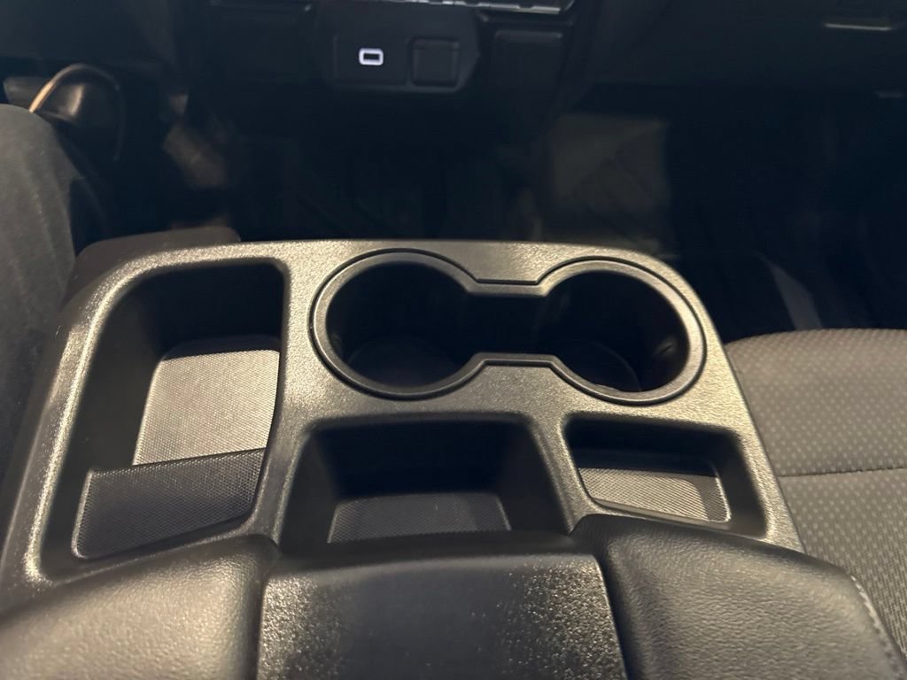 Used 2020 Chevrolet Silverado 1500 Custom w/ Custom Value Package AWD/4WD image 27