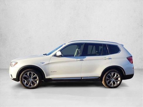 Used 2016 BMW X3 xDrive28d image 2