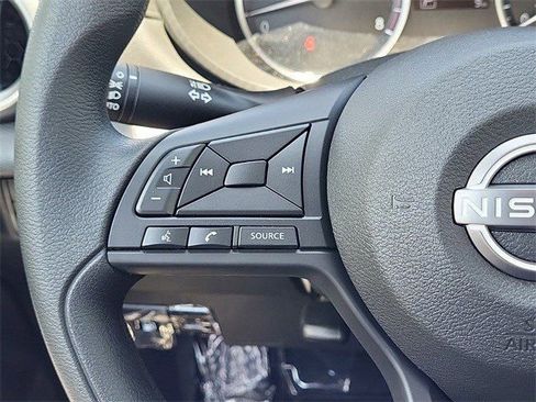 New 2025 Nissan Versa S w/ Trunk Package image 9