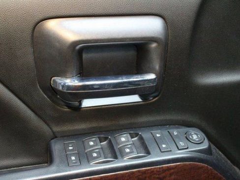 Used 2018 GMC Sierra 1500 SLE image 15