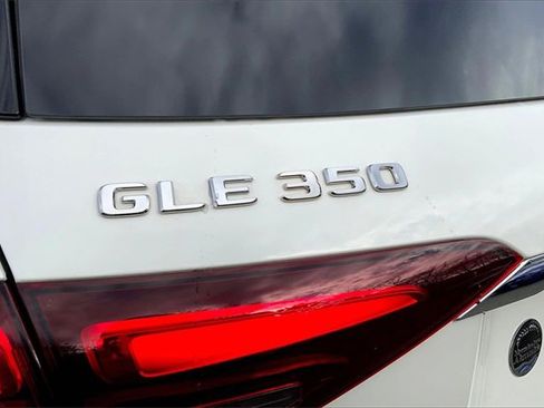 Used 2025 Mercedes-Benz GLE 350 4MATIC image 8