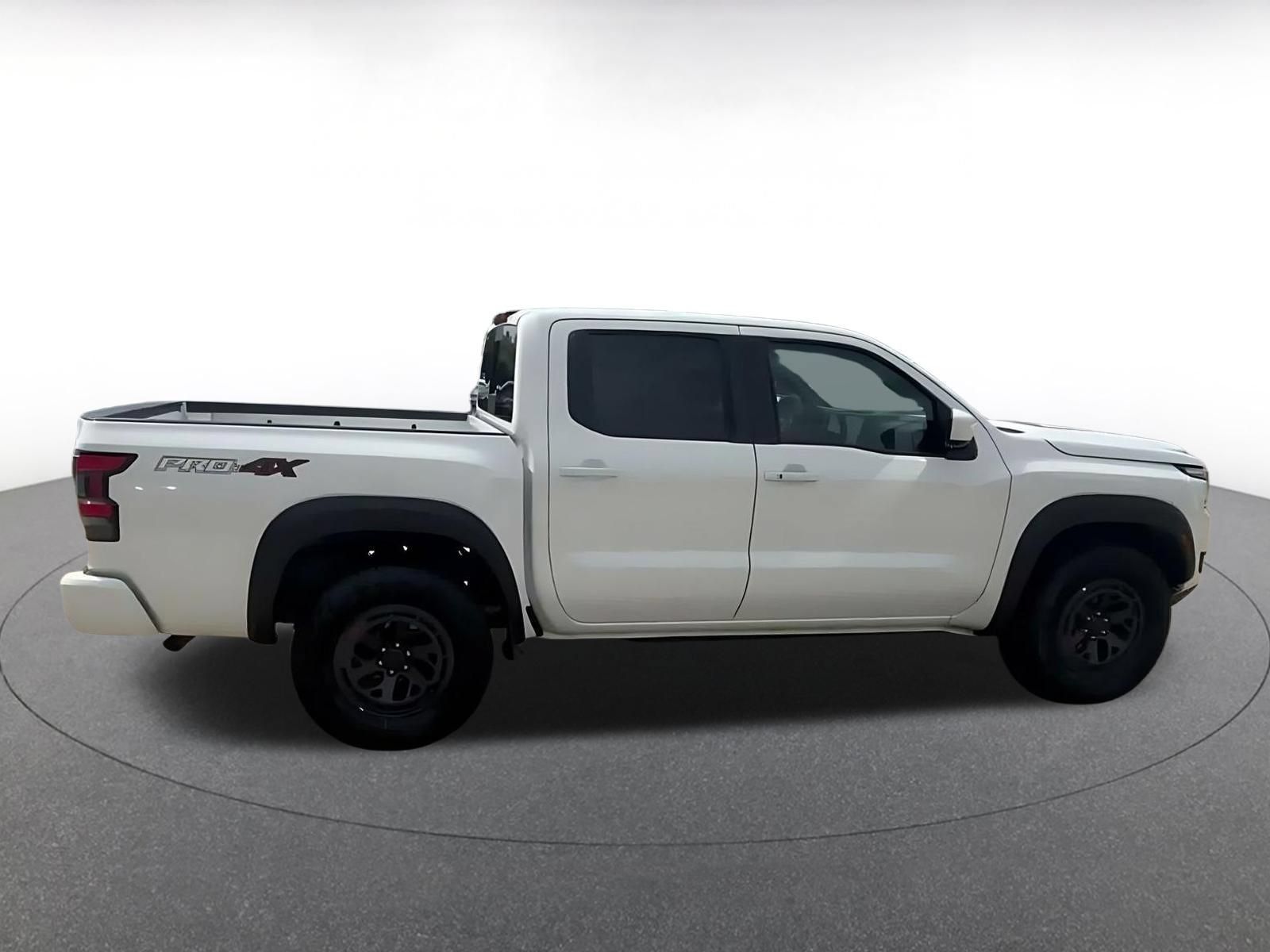 Used 2026 Nissan Frontier PRO-4X AWD/4WD image 15