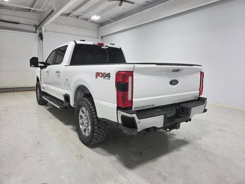 Used 2023 Ford F250 Lariat w/ Chrome Package image 5