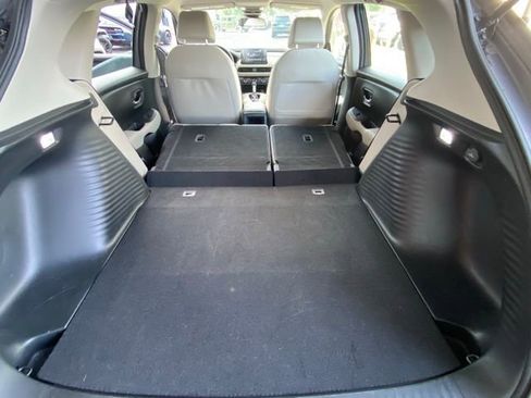 Used 2024 Honda HR-V LX image 27