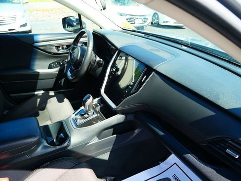 Used 2020 Subaru Outback Premium AWD/4WD image 30