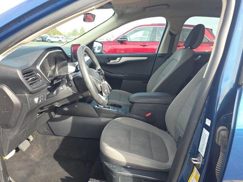Used 2020 Ford Escape SE image 6