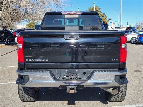 Used 2020 Chevrolet Silverado 2500 LTZ w/ LTZ Premium Package image 5